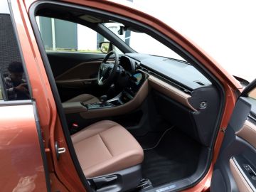 Lexus LBX